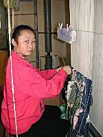 Hand weaving Chinese silk rugs